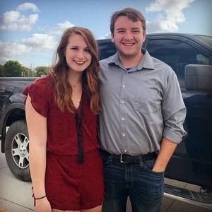 Meet your Posher, Yasmine